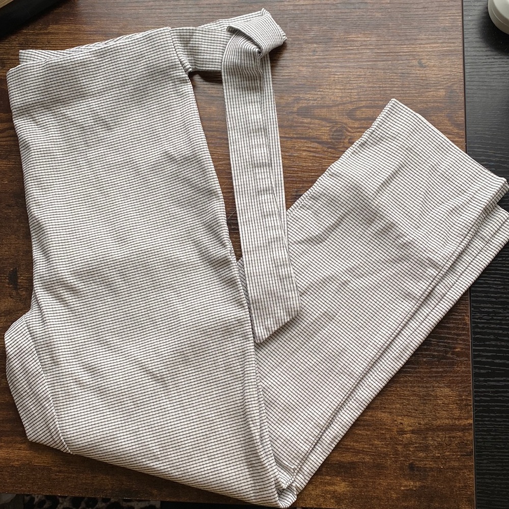 Meg & Margot S tie back dress pants
